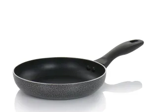 7566101, Oster - Clairborne, 9.5" Aluminum Frying Pan