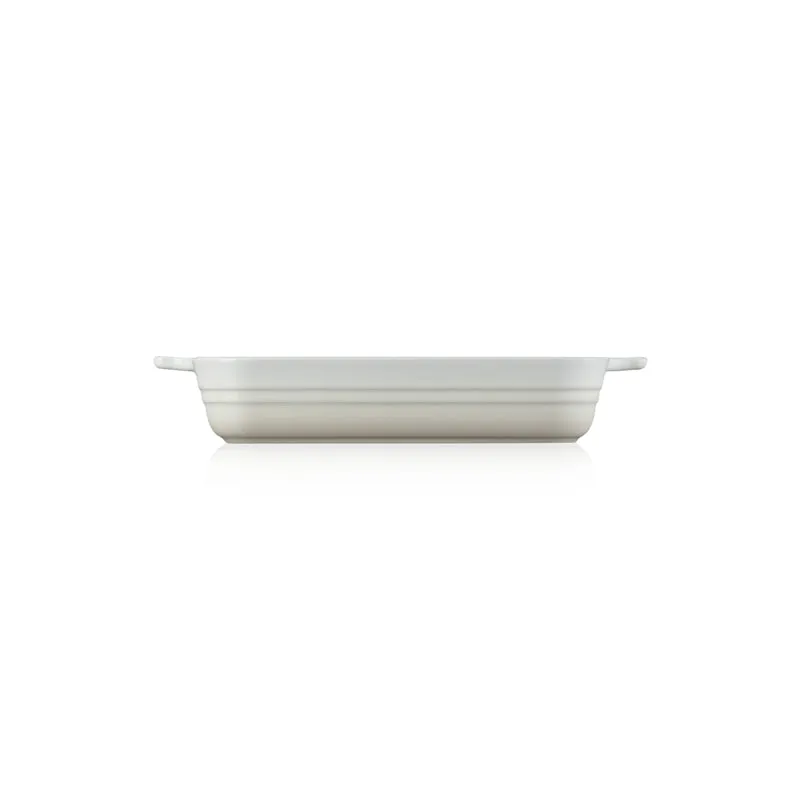 Le Creuset Stoneware 23cm Classic Square Dish Meringue