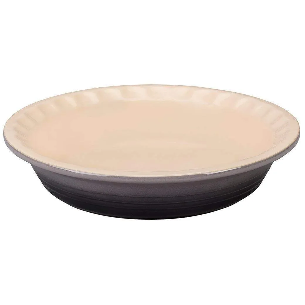 Le Creuset Stoneware Pie Dish