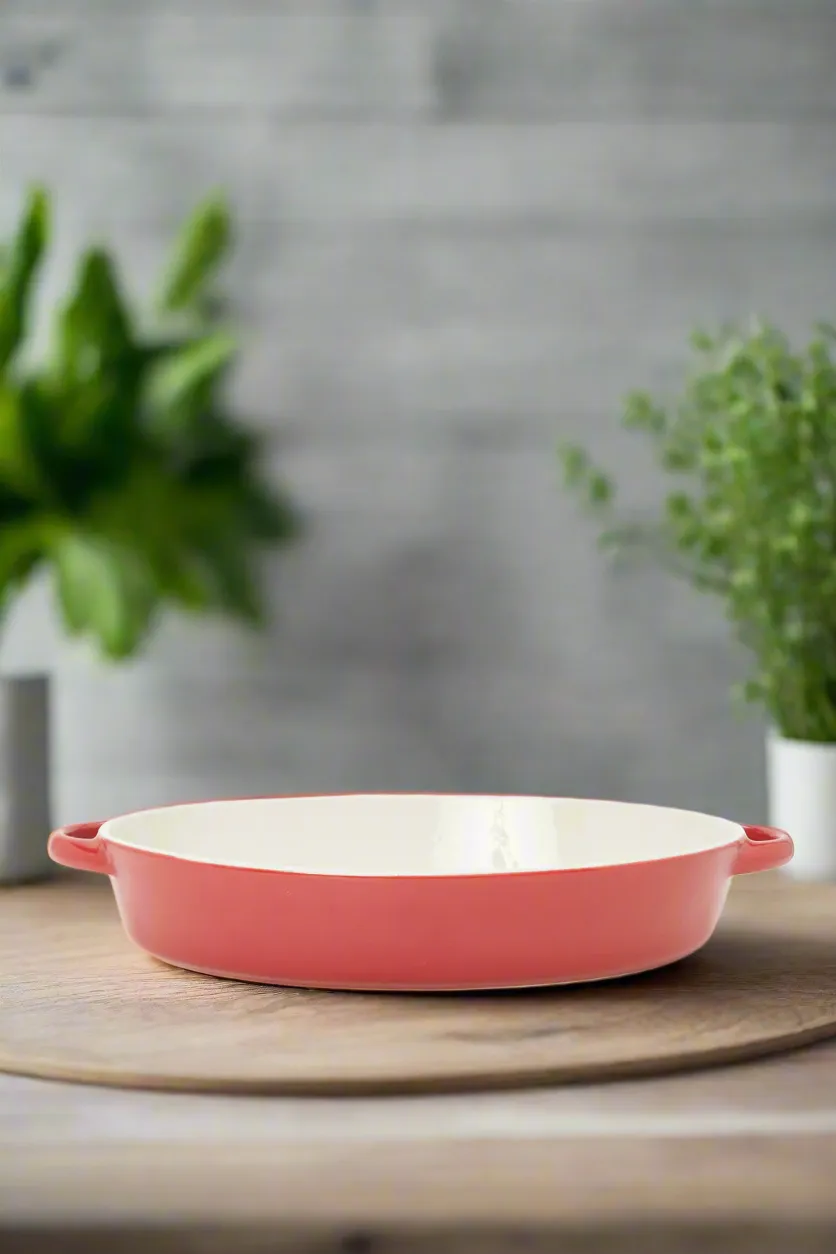 Red Oval Baking Dish (Large)